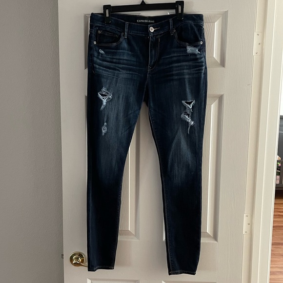 Express Jeans Distressed Legging Mid Rise Size 10R - Picture 1 of 4